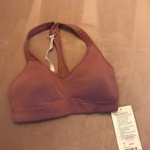 Lululemon ‘speed up’ sports bra